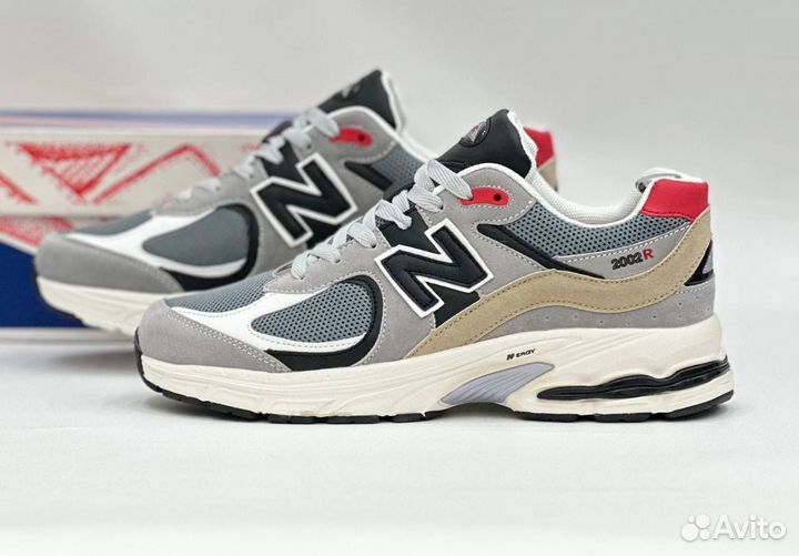 Кроссовки New balance 2002r