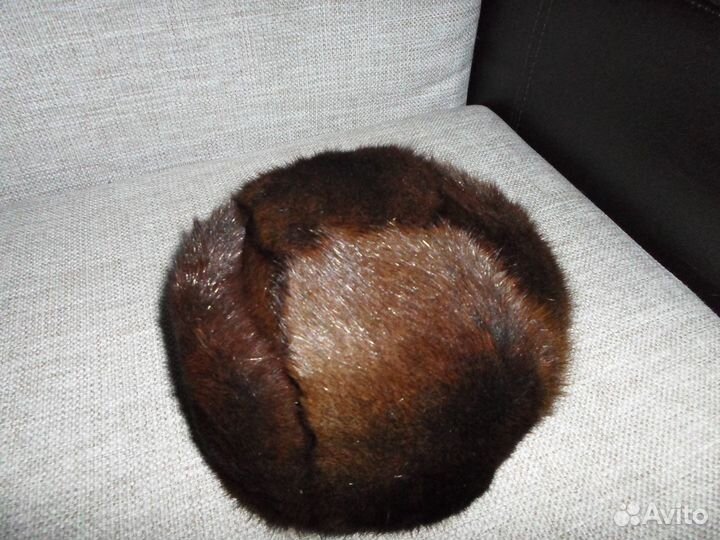 Шапка мужская меховая продам