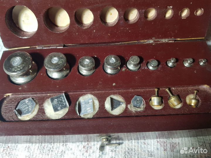 Разновес Госметр г-2-210