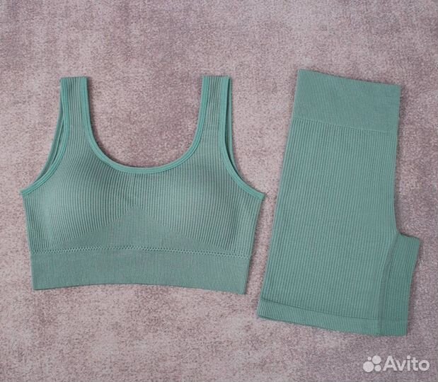 Комплект для спорта 40-44