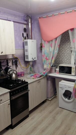 2-к. квартира, 42 м², 1/5 эт.