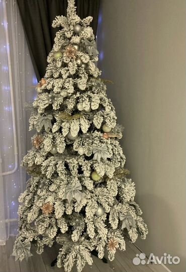 Елка искусственная