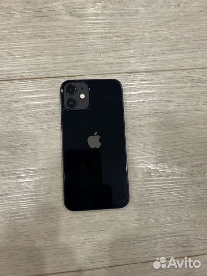 iPhone 12 mini, 64 ГБ