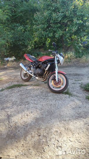 Suzuki bandit 400