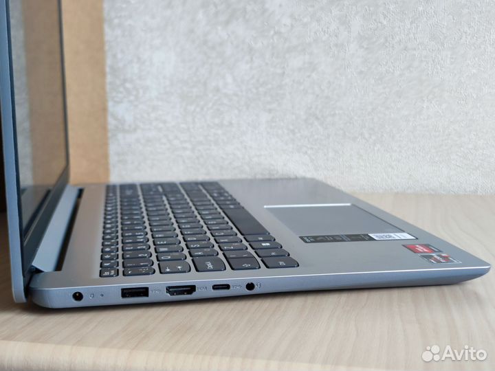 Новый Lenovo Ryzen 8 ядер, видео 2Gb, DDR5, SSD