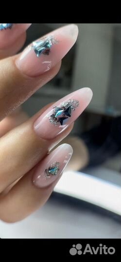 Наращивание ногтей