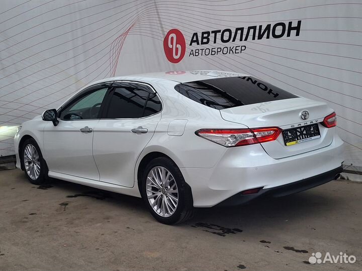 Toyota Camry 2.5 AT, 2020, 51 000 км