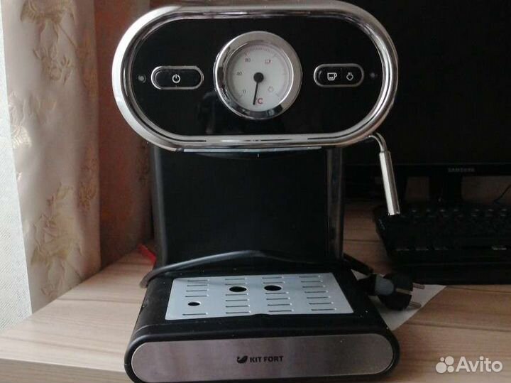 Кофеварка рожковая