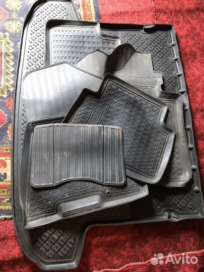 Комплект ковриков