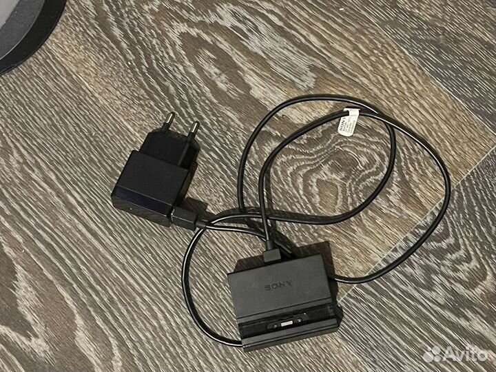 Док станция Sony xperia оригинал с блоком питания