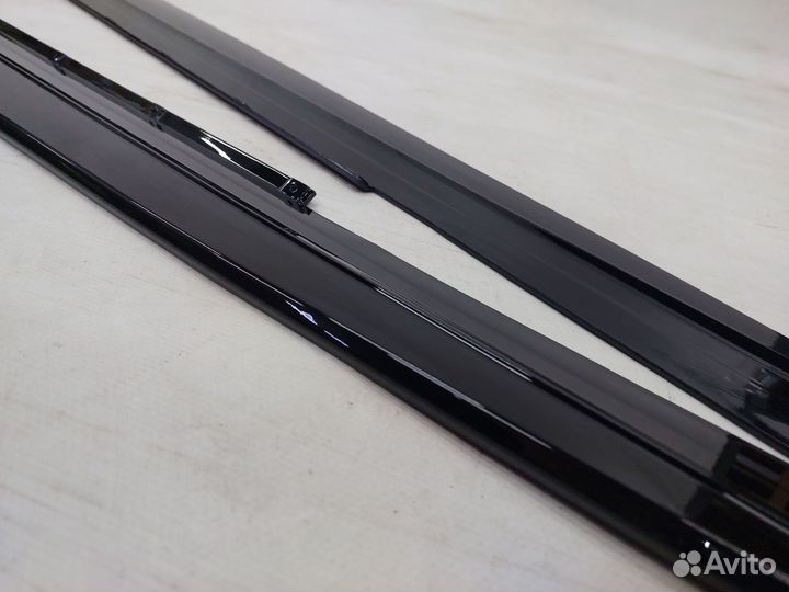 Лезвия М перфоманс на пороги bmw G30