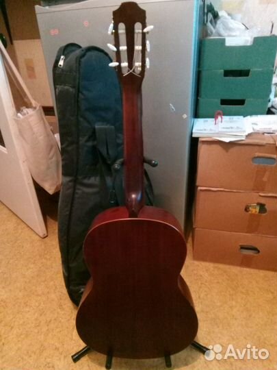 Гитара классическая