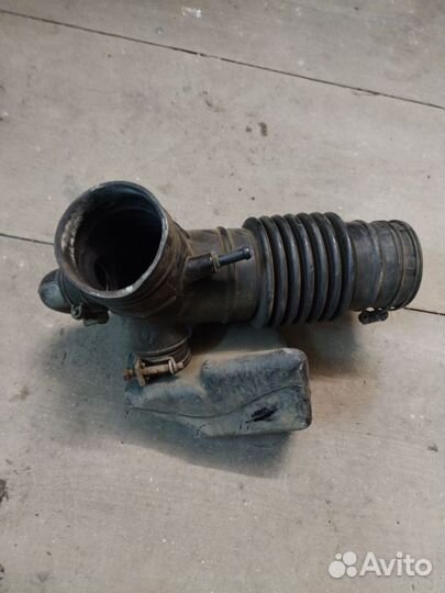 Резонатор воздушного фильтра hyundai sonata