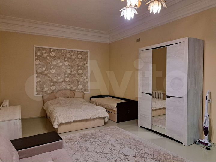 1-к. квартира, 38 м², 1/2 эт.