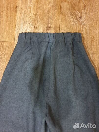 Брюки на девочку 146-150