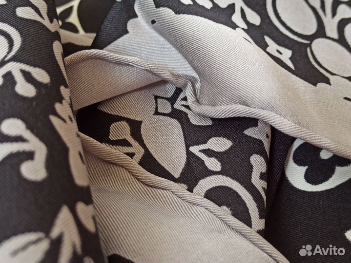 Платок Шаль Шелк LV черный Ручной шов 2цв