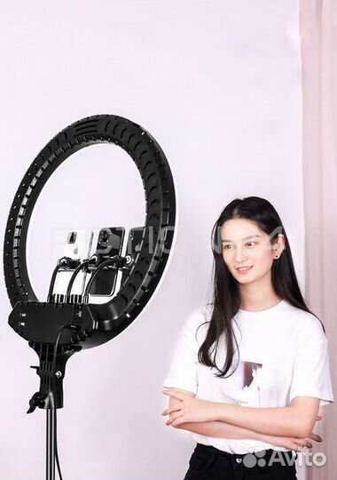 Кольцевая лампа RL-18 Ring Light 45 см со штативом