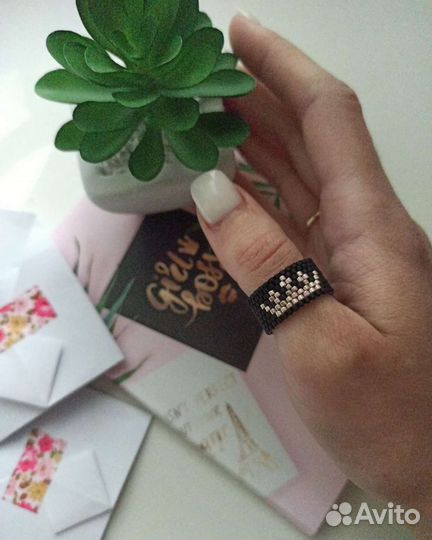 Кольцо из бисера