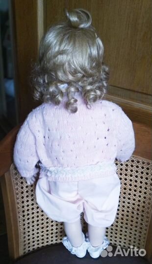 Коллекционная фарфоровая кукла 55 см.Клеймо