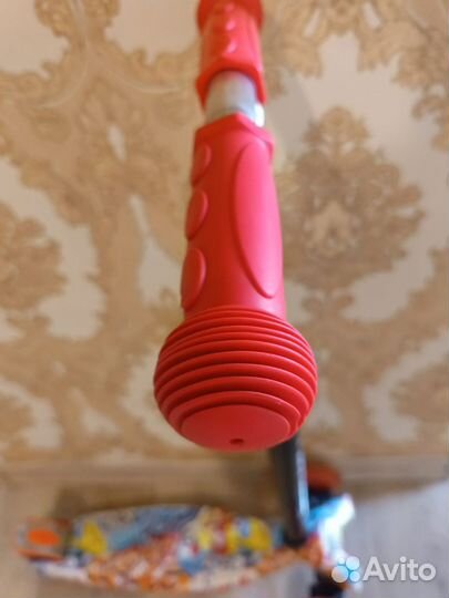 Продам детский трёхколёсный самокат