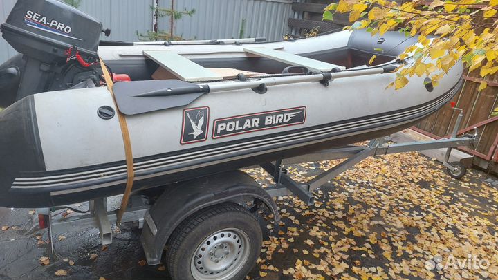 Лодка с мотором