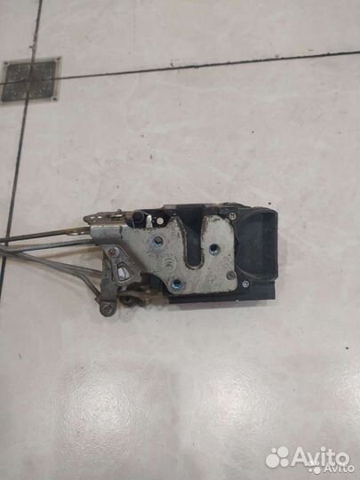 Замок двери передний правый Chevrolet Авео Т250