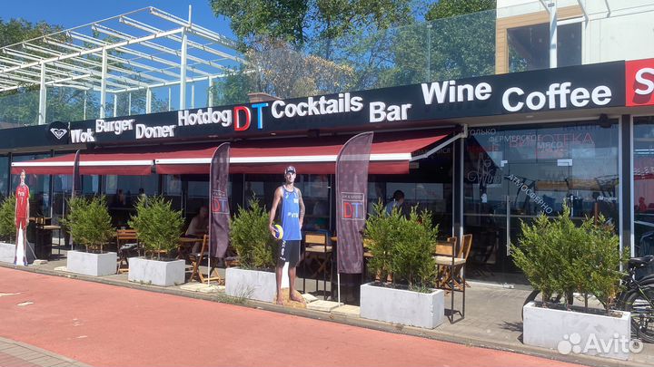 Менеджер в кафе