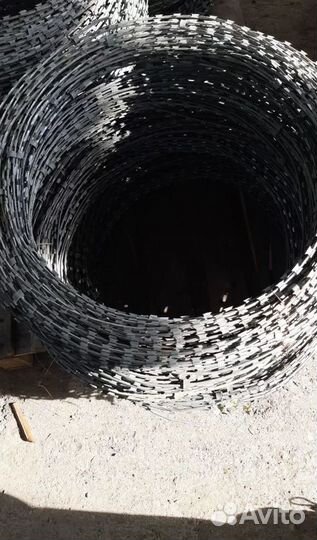 Колючая проволока