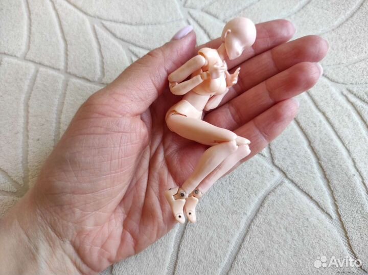 Фигурка для рисования суперподвижная девушка