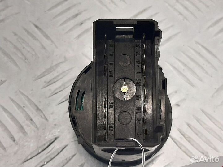 Переключатель света seat Toledo 4 2013 6JA941531D