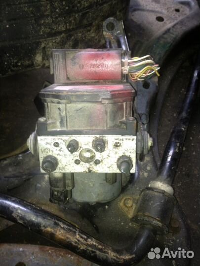 Запчасти для Toyota Avensis Тойота Авенсис