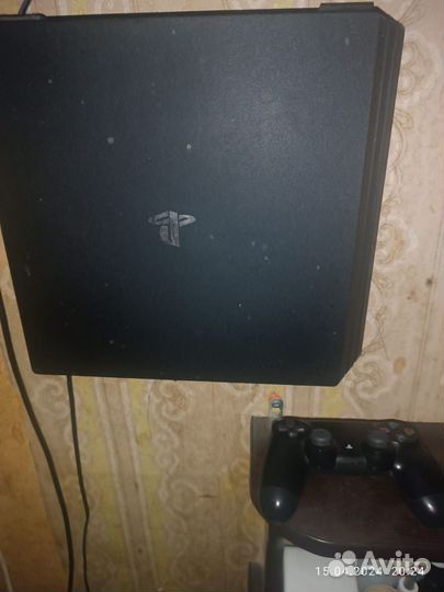 Sony PS4 pro 1tb