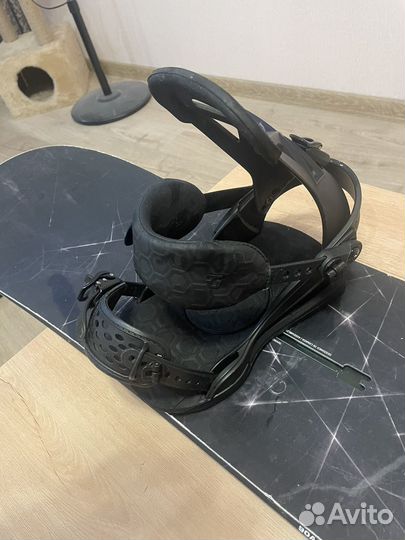 Сноуборд, крепления, ботинки, чехол