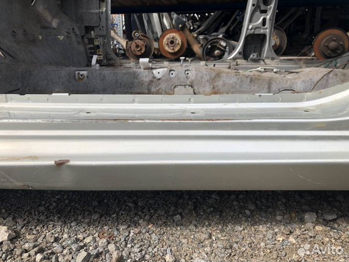 Б/У Порог со стойкой левый 6131233031 toyota