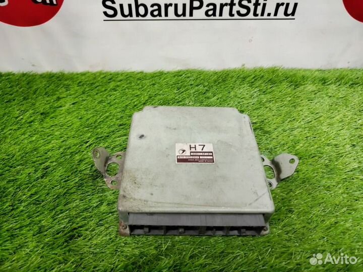 Блок управления двс Subaru Legacy BE5 EJ206 1999