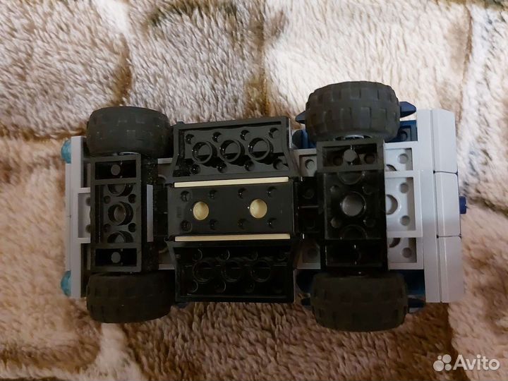 Lego машинка(оригинал)