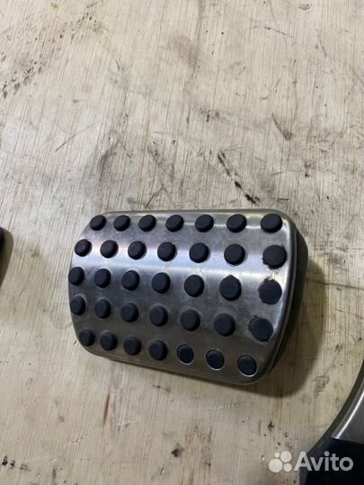 Накладка на педаль Mercedes-Benz C-Class W204