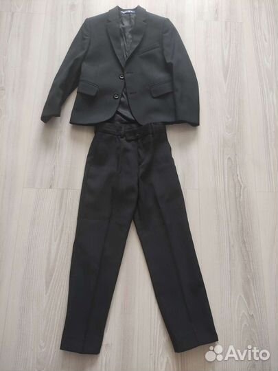 Костюм