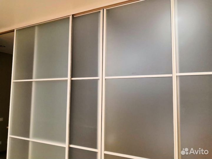 Перегородки межкомнатные раздвижные для трех зон