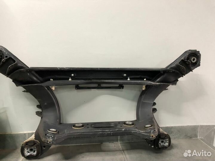 Задняя балка