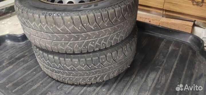 Bridgestone Ice Cruiser 5000 195/65 R15 91T