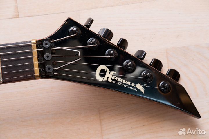 Charvel model 5 FX (lava crackle) 1988