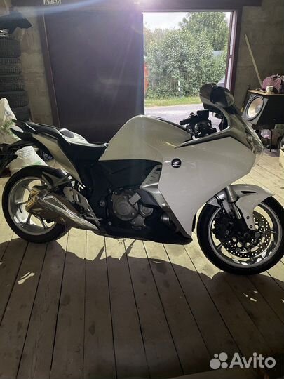 Honda vfr 1200fd