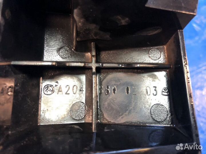 Кронштеин бампера задний правый Mercedes-Benz