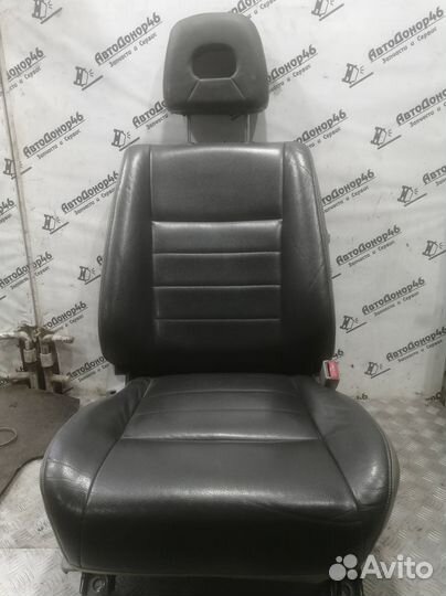 Сиденье правое Nissan X-Trail T30