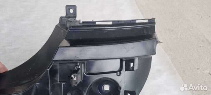 Кронштейн заднего бампера центральный BMW F10