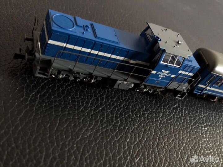 Железная дорога и состав trix германия комплект