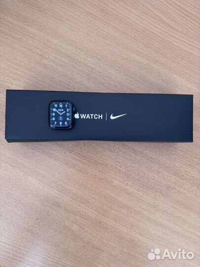 Apple watch 5 44mm nike
