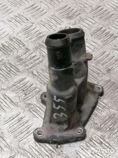 Корпус термостата Ford Fusion 2002-2012