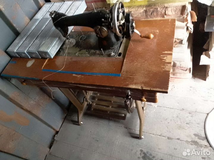 Швейная машинка ножная подольск